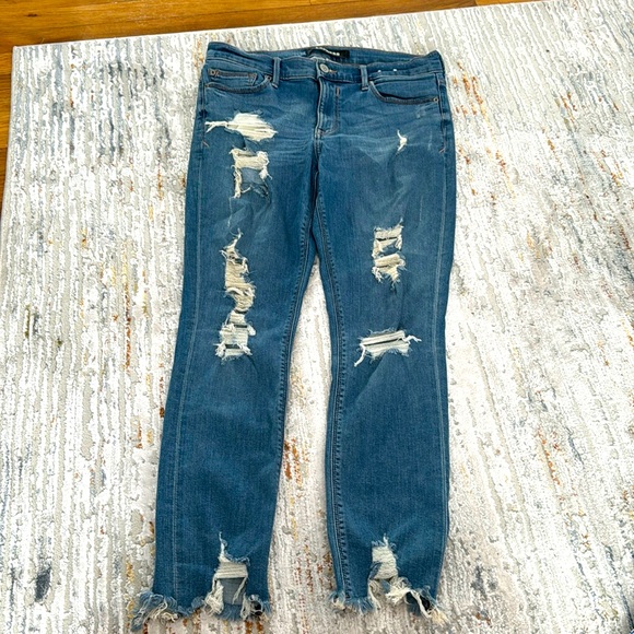Express Distressed Jeans - Picture 1 of 3